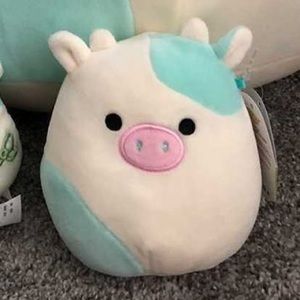 Belana Squishmallows